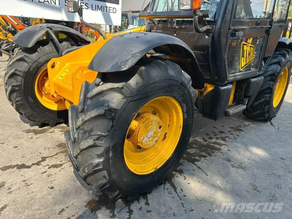 JCB 530-70 Телескопические погрузчики