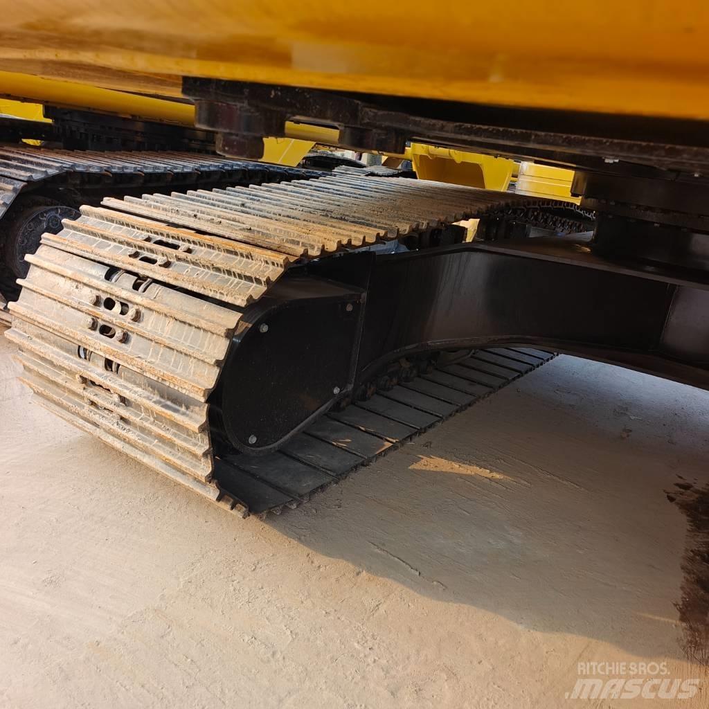 Sany SY 215 C Гусеничные экскаваторы