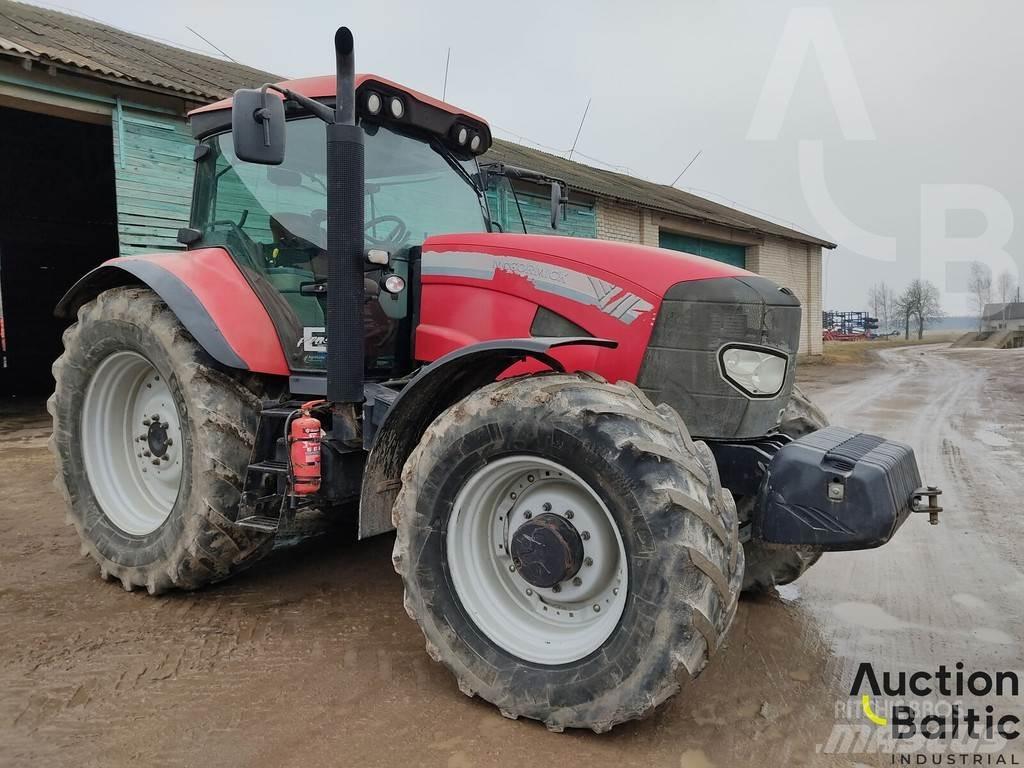 McCormick E-PLUS Трактора