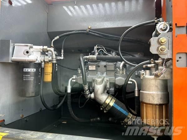 Hitachi zx240 Гусеничные экскаваторы