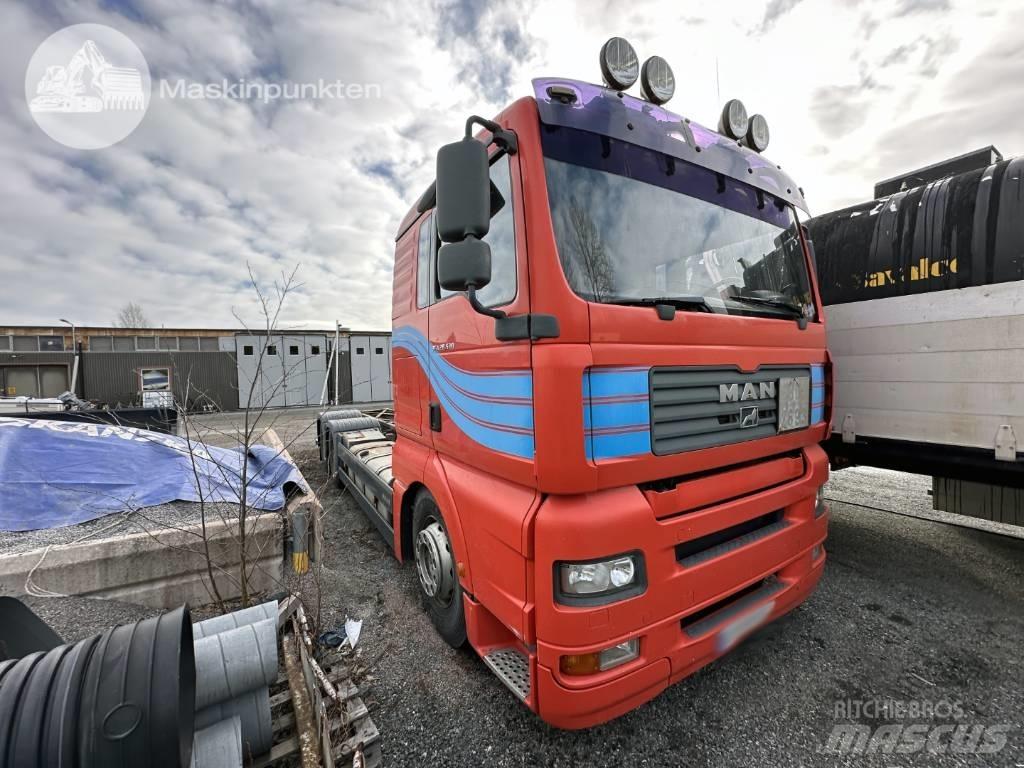 MAN TGX 28.530 LAXO Шасси с кабиной