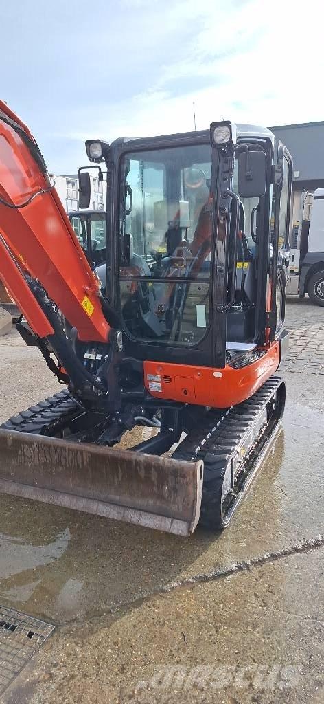 Kubota KX 042-4 Мини-экскаваторы