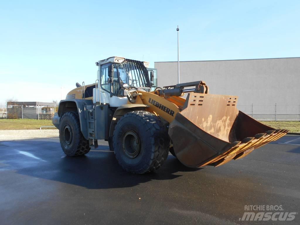 Liebherr L 586 Фронтальные погрузчики