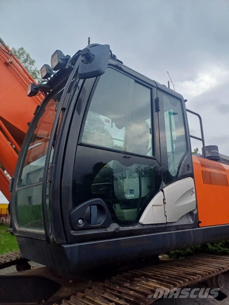 Hitachi ZX350 Фронтальные погрузчики