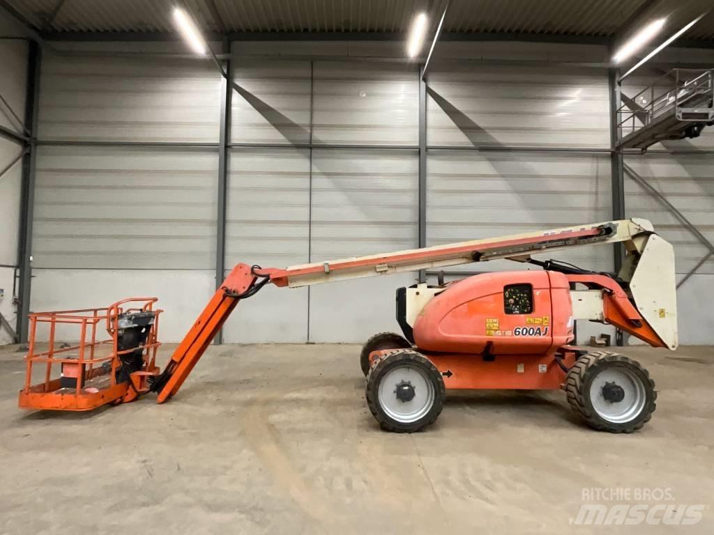 JLG 600 AJ Коленчатые подъемники