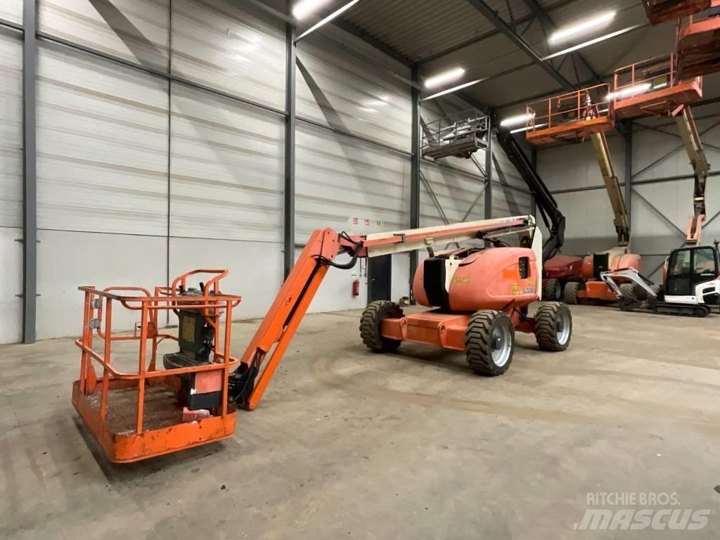 JLG 600 AJ Коленчатые подъемники