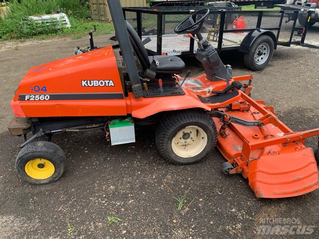 Kubota F 2560 Строительная техника - Другие