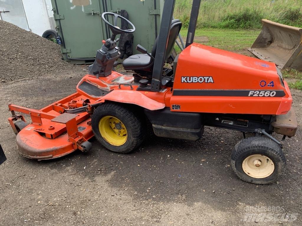 Kubota F 2560 Строительная техника - Другие