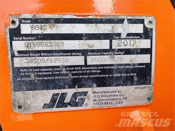 SkyTrak 8042 Телескопические погрузчики
