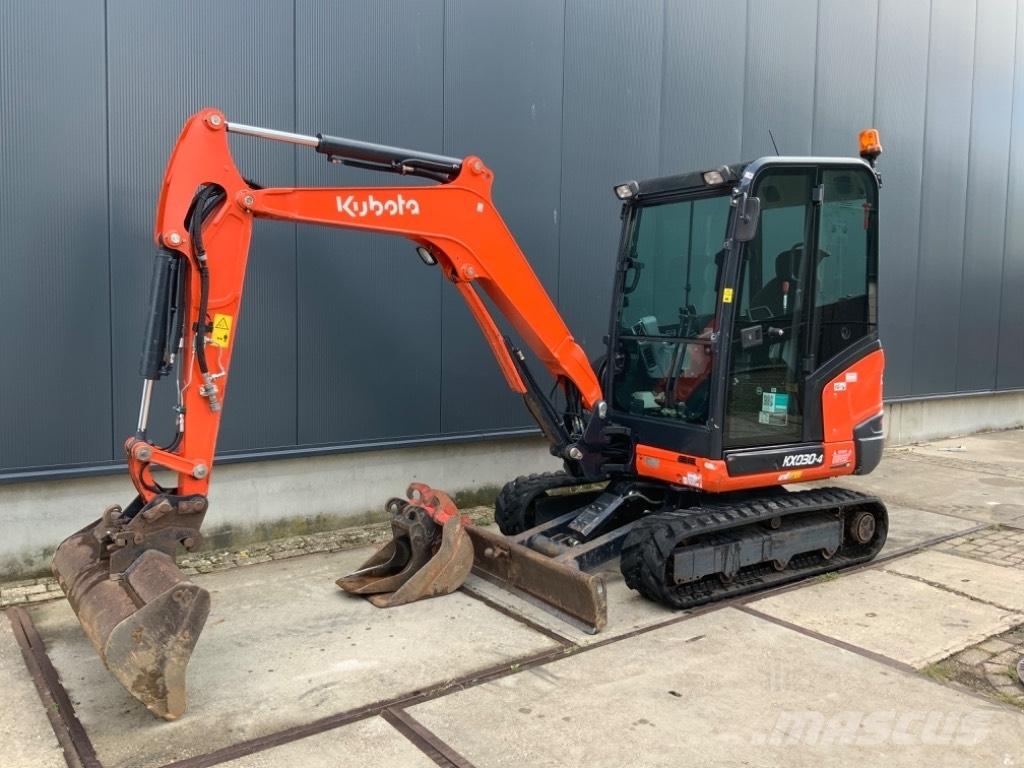 Kubota KX 030-4 Мини-экскаваторы