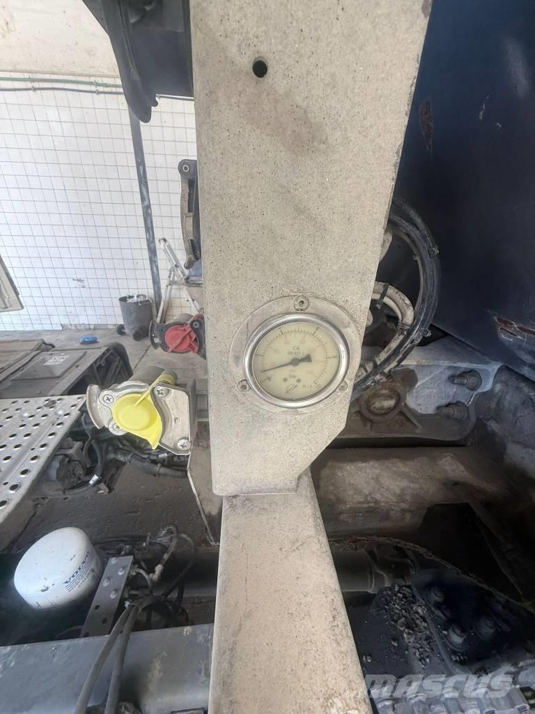 Fruehauf FST4FC, Самосвальные полуприцепы