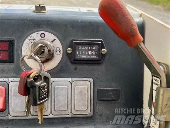 Bobcat MT55 Мини-погрузчики