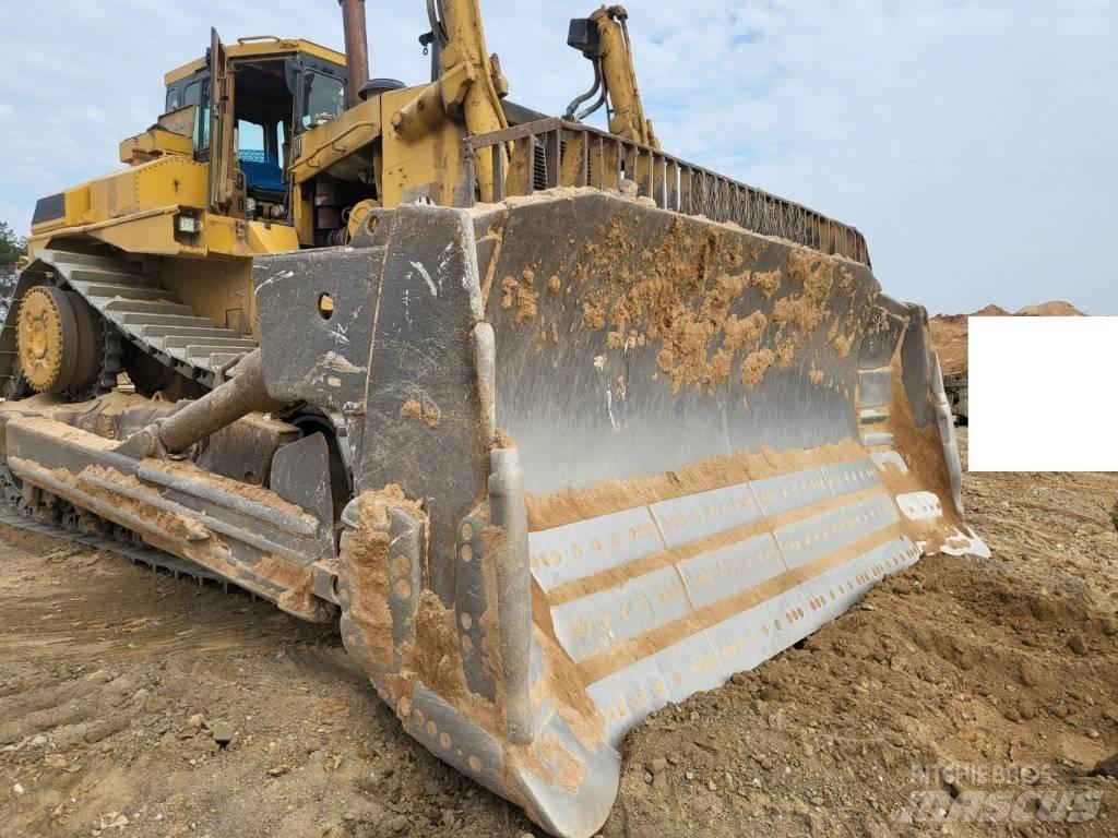CAT D11N Гусеничные бульдозеры