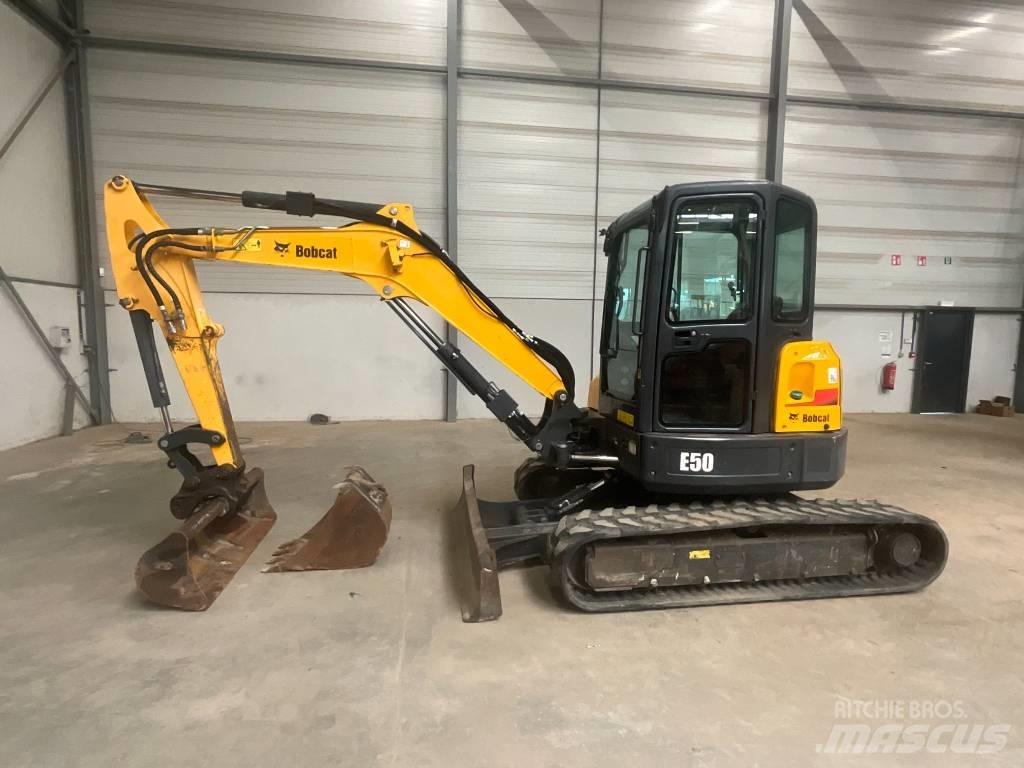 Bobcat E 50 Мини-экскаваторы