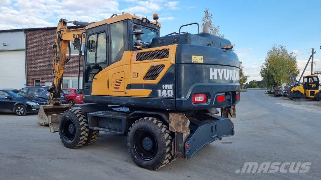 Hyundai HW 140 Колёсные экскаваторы