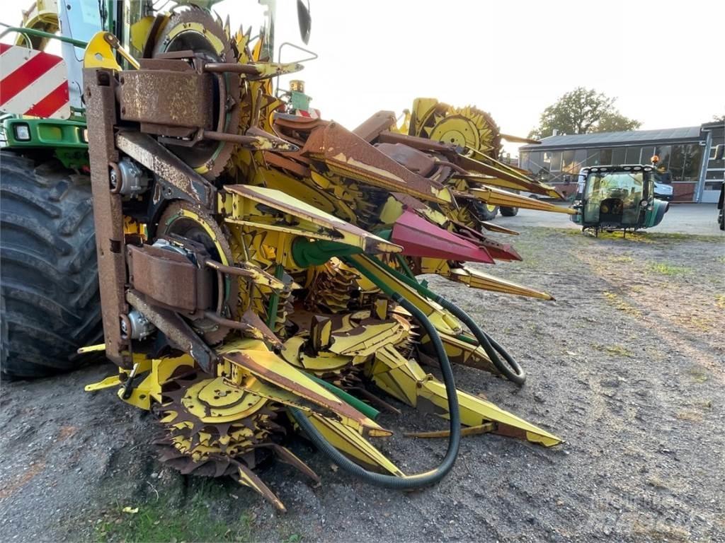 John Deere 7750 Прицепные кормоуборочные комбайны