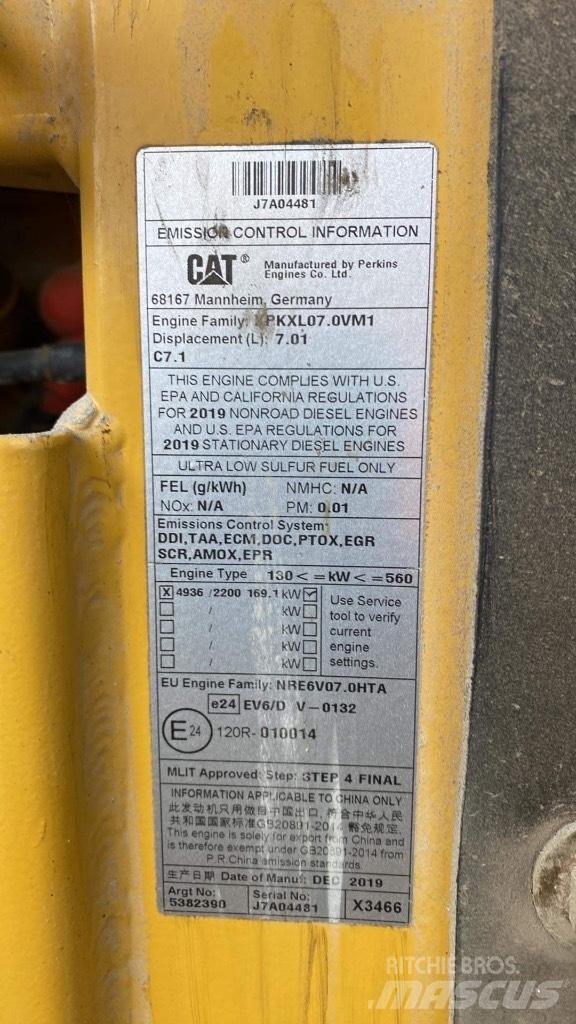 CAT 950 GC Фронтальные погрузчики