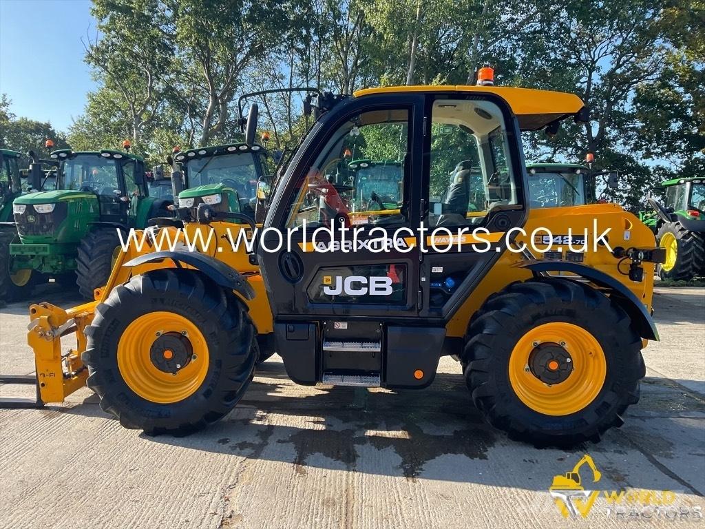JCB 542 70 AGRI XTRA Сельскохозяйственные телескопические погрузчики