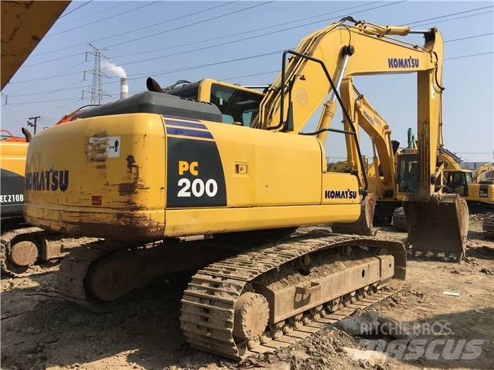 Komatsu PC 200-8 Гусеничные экскаваторы
