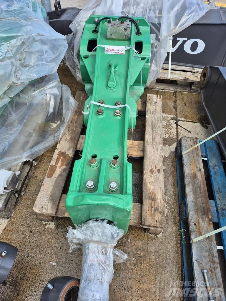 Montabert M 900 Гидромолоты