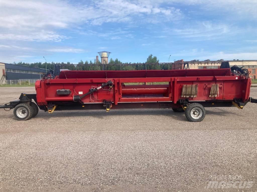 Case IH 7230 Зерноуборочные комбайны