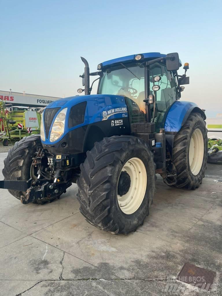 New Holland T 7.200 Трактора