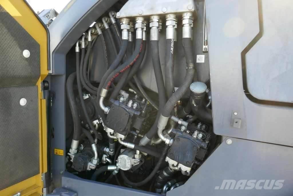 Dynapac SD 2550 CS Асфальтоукладчики