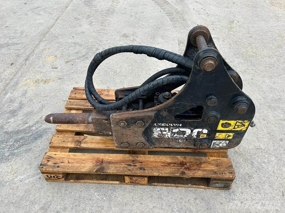 JCB HM033T Экскаваторы-погрузчики