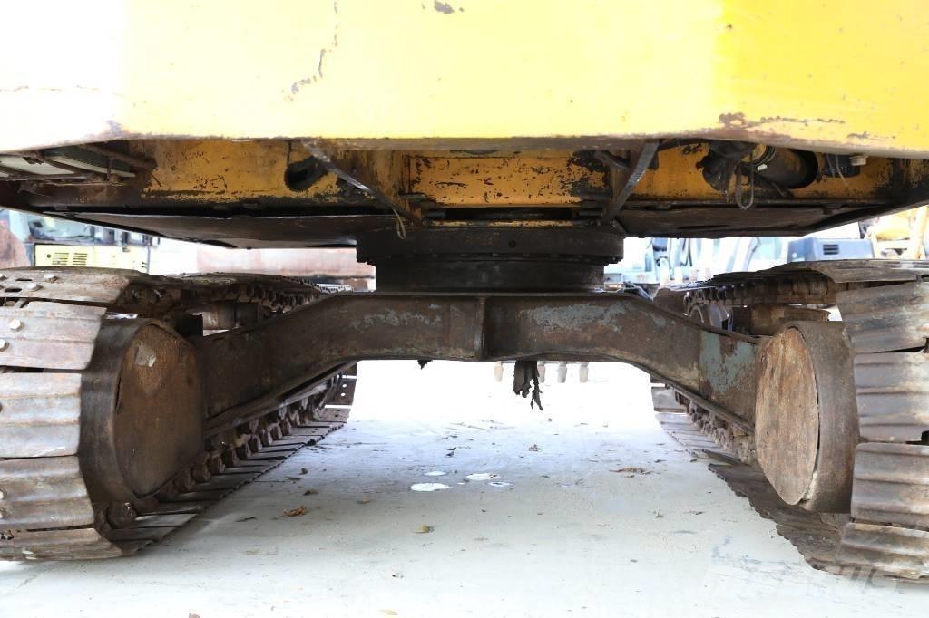 Kato HD 250 V II Гусеничные экскаваторы