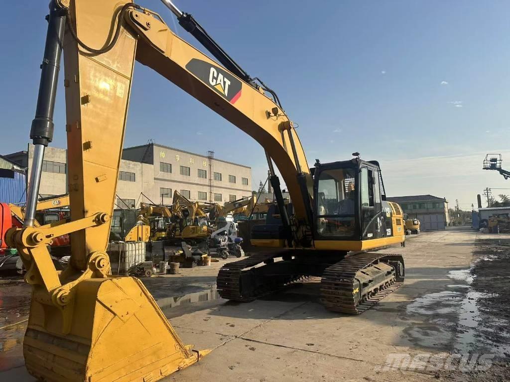 CAT 325 D L Гусеничные экскаваторы