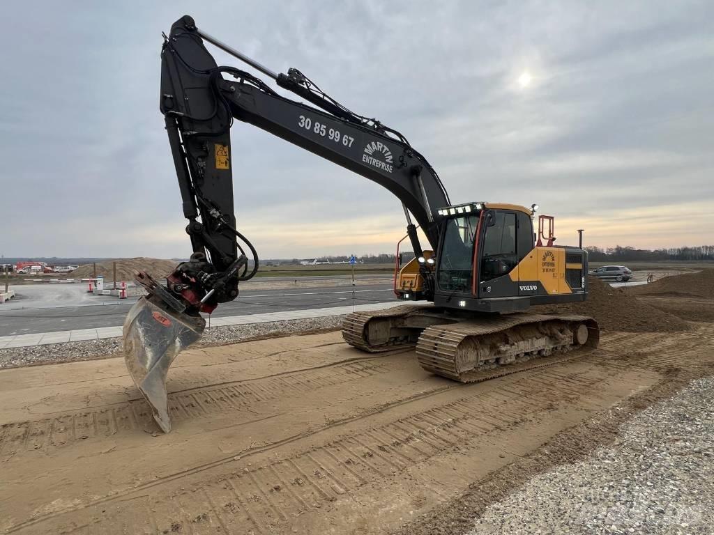 Volvo EC220EL Гусеничные экскаваторы