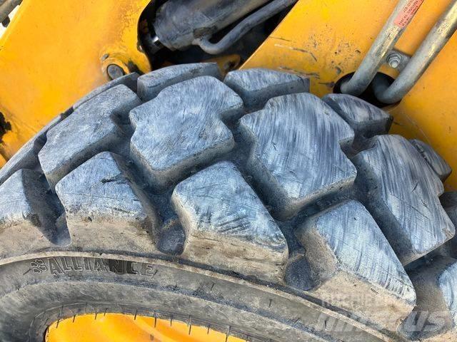 JCB 1CX EC Экскаваторы-погрузчики