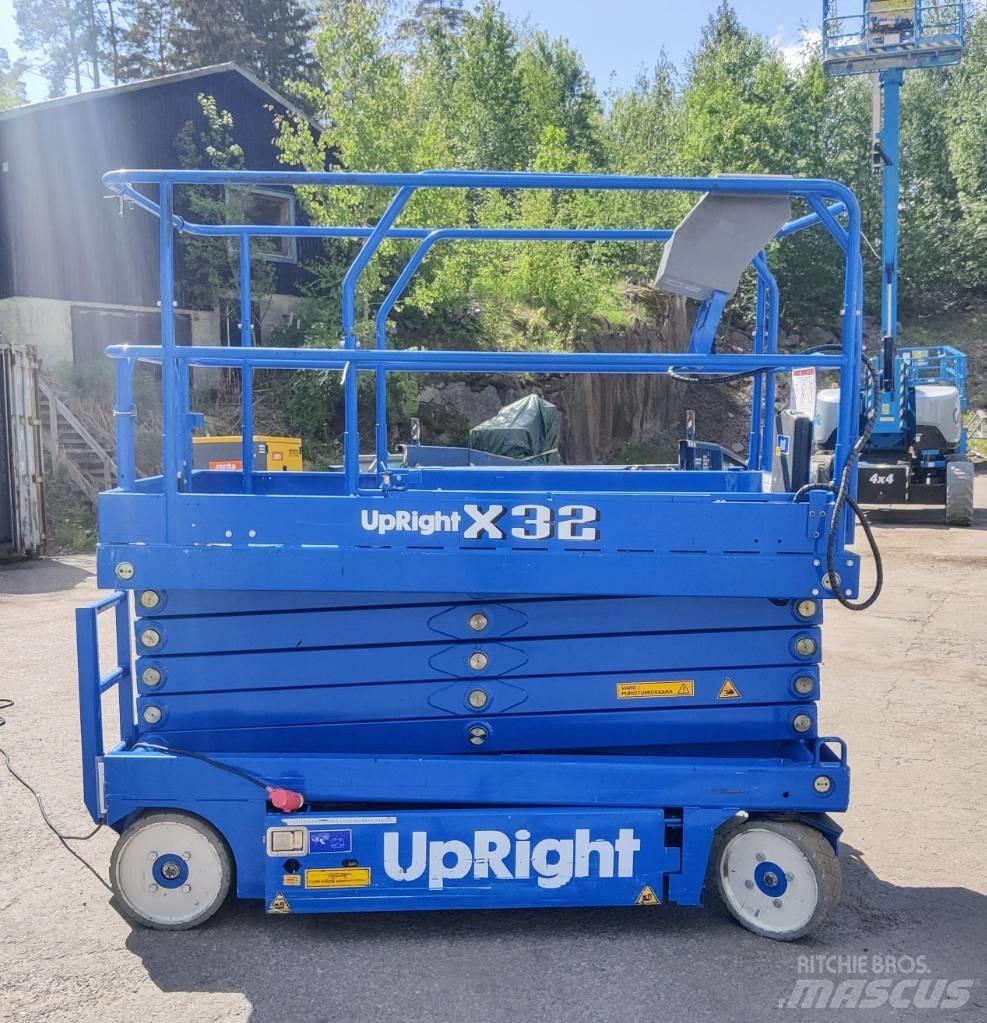 UpRight X32N Ножничные подъемники