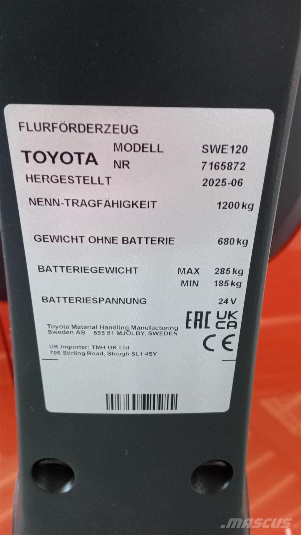 Toyota SWE120 Самоходные электроштабелёры