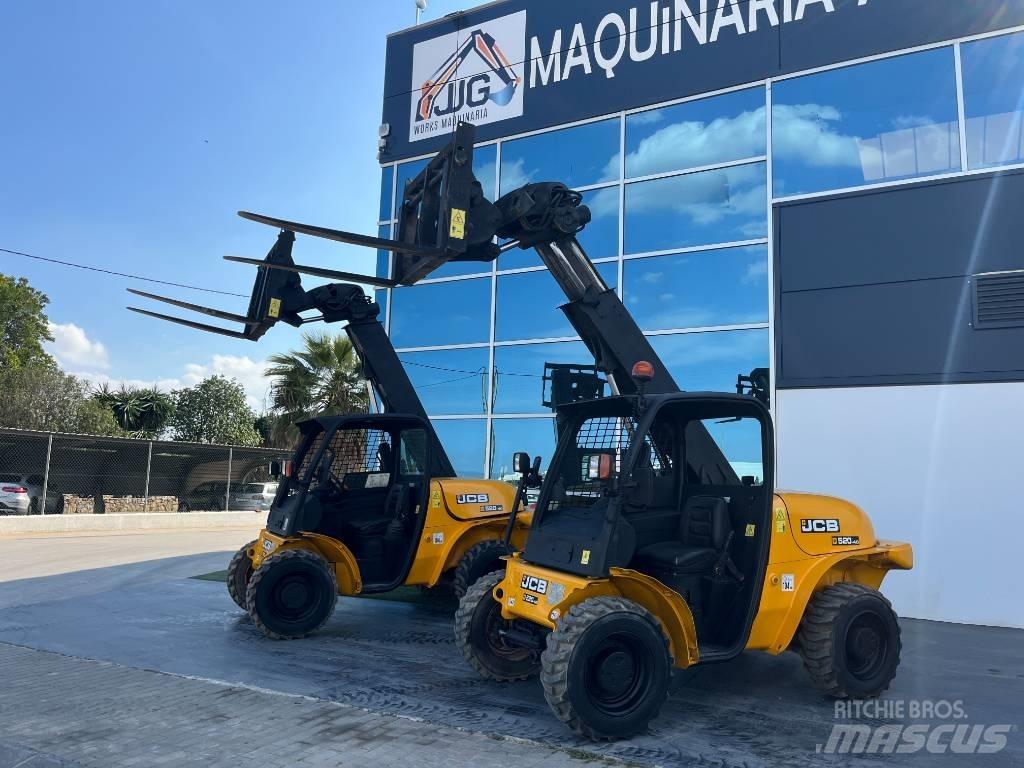 JCB 520-40 Телескопические погрузчики