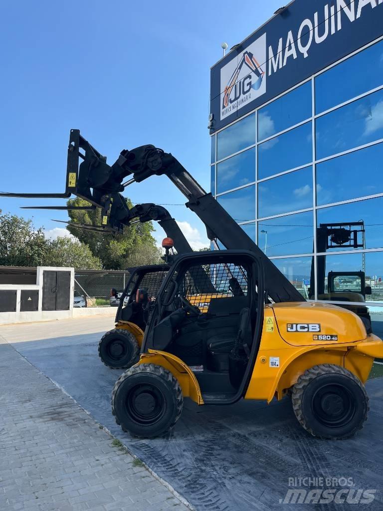 JCB 520-40 Телескопические погрузчики