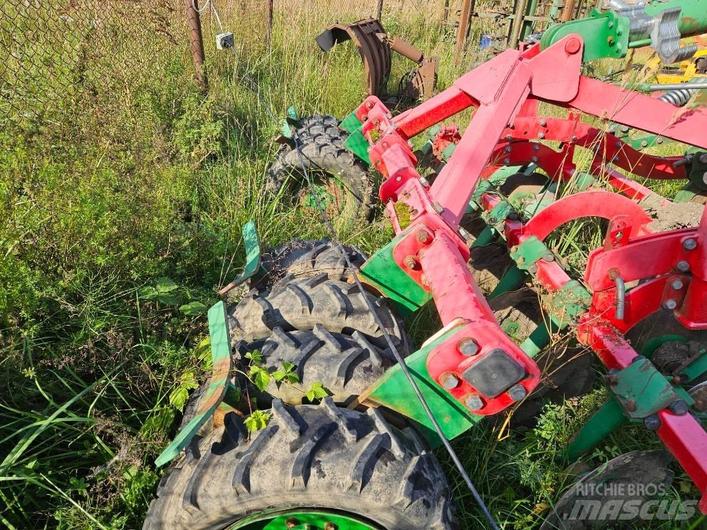 Unia Cross L 300 Плуги