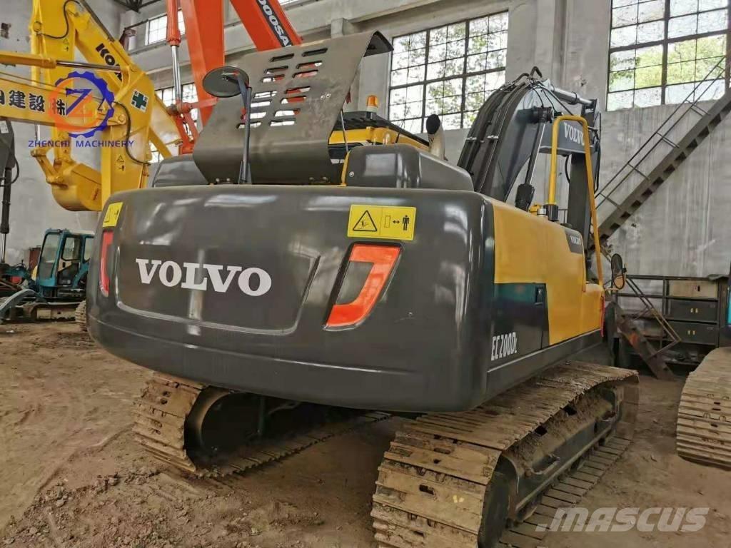 Volvo EC 200 Гусеничные экскаваторы