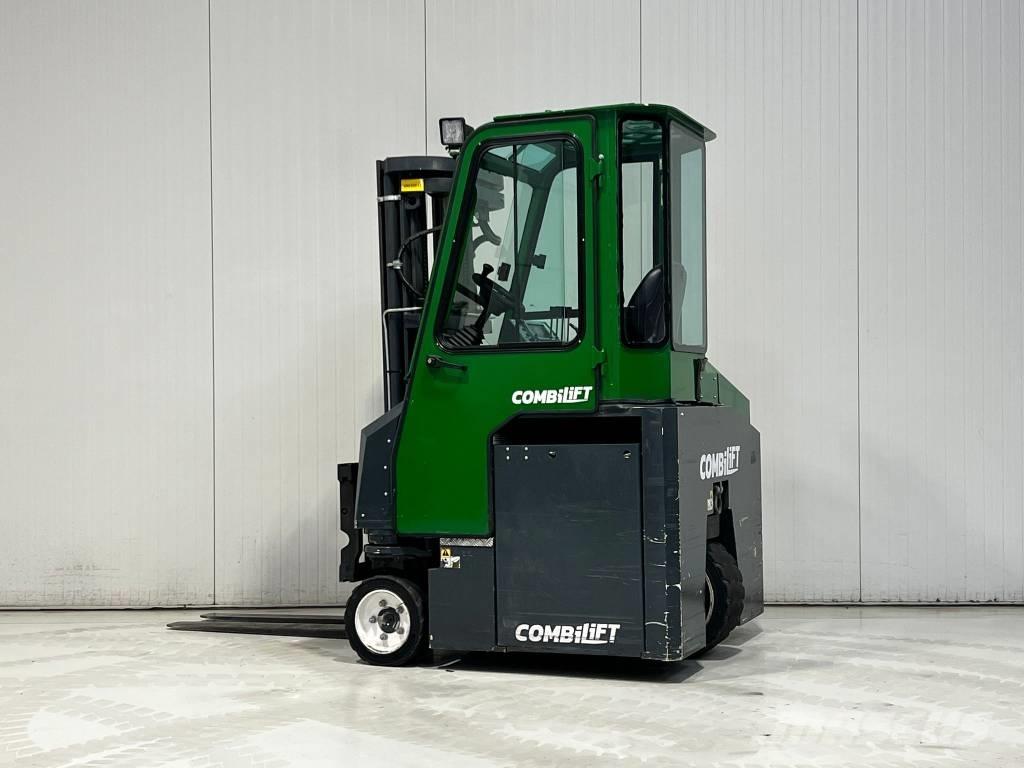 Combilift CBE2500 4-x ходовые ричтраки