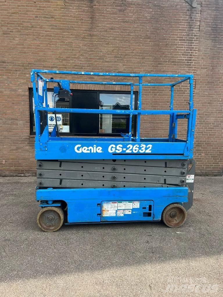 Genie GS-2632 Ножничные подъемники