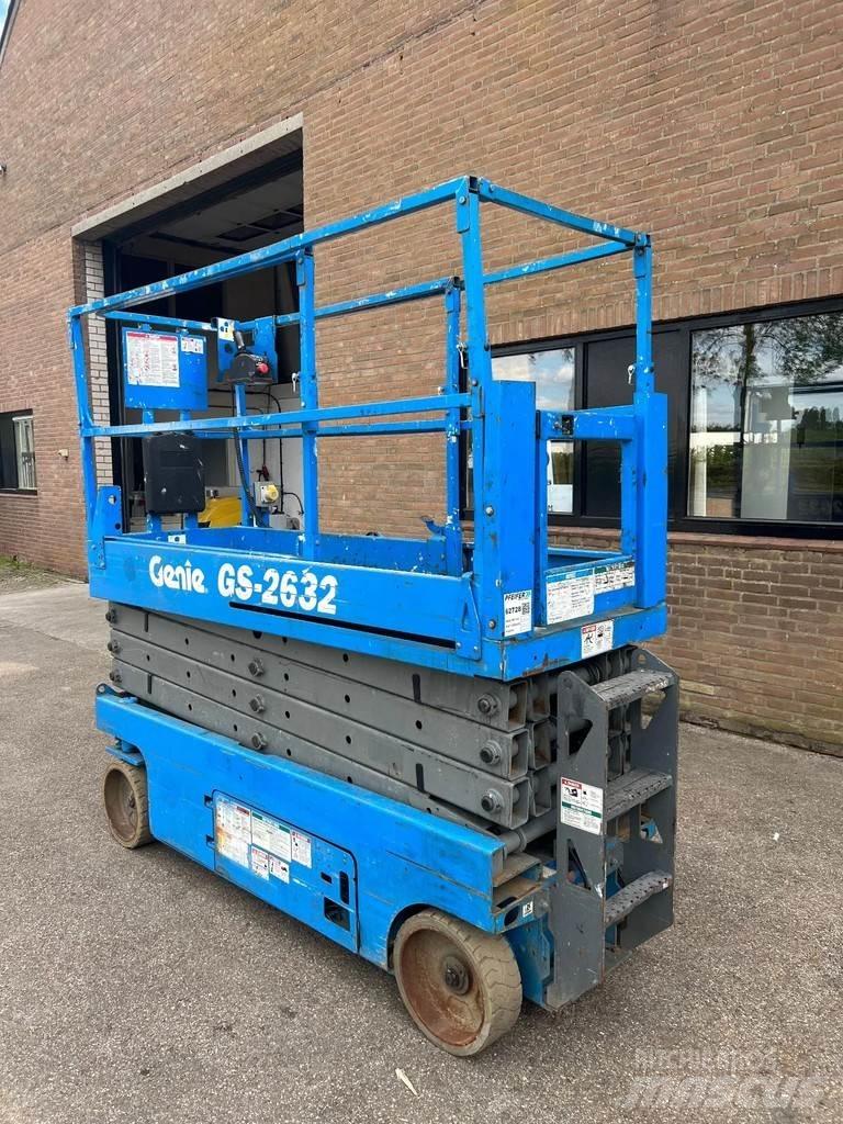 Genie GS-2632 Ножничные подъемники