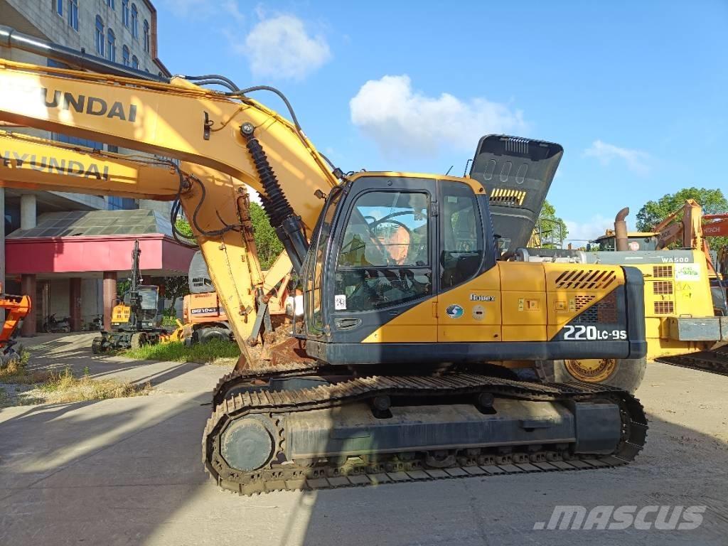 Hyundai R220LC-9S Гусеничные экскаваторы