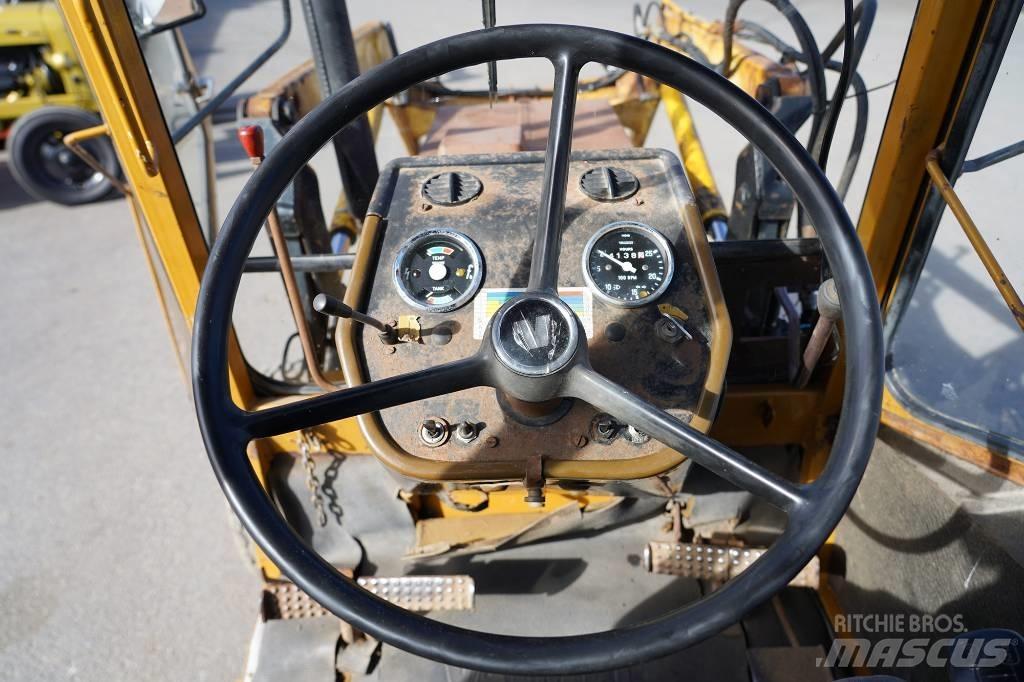 Valmet 502 Трактора
