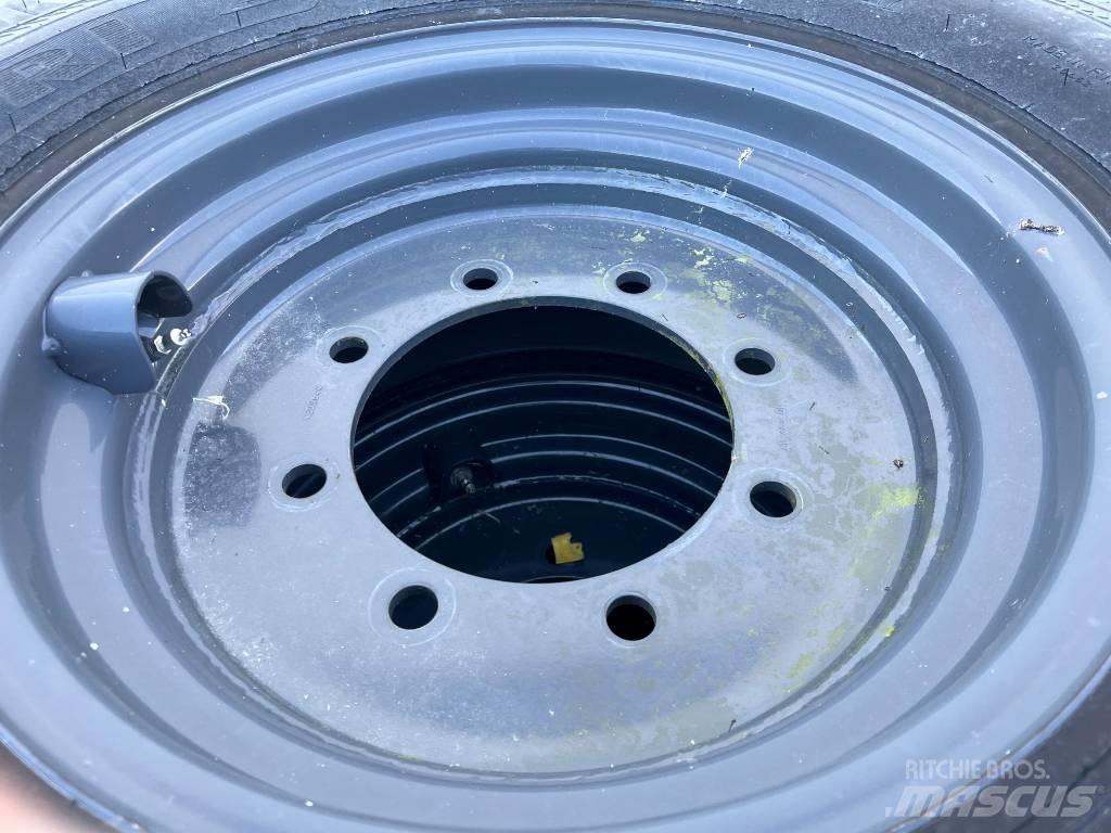Nokian TRI II hjul Фронтальные погрузчики