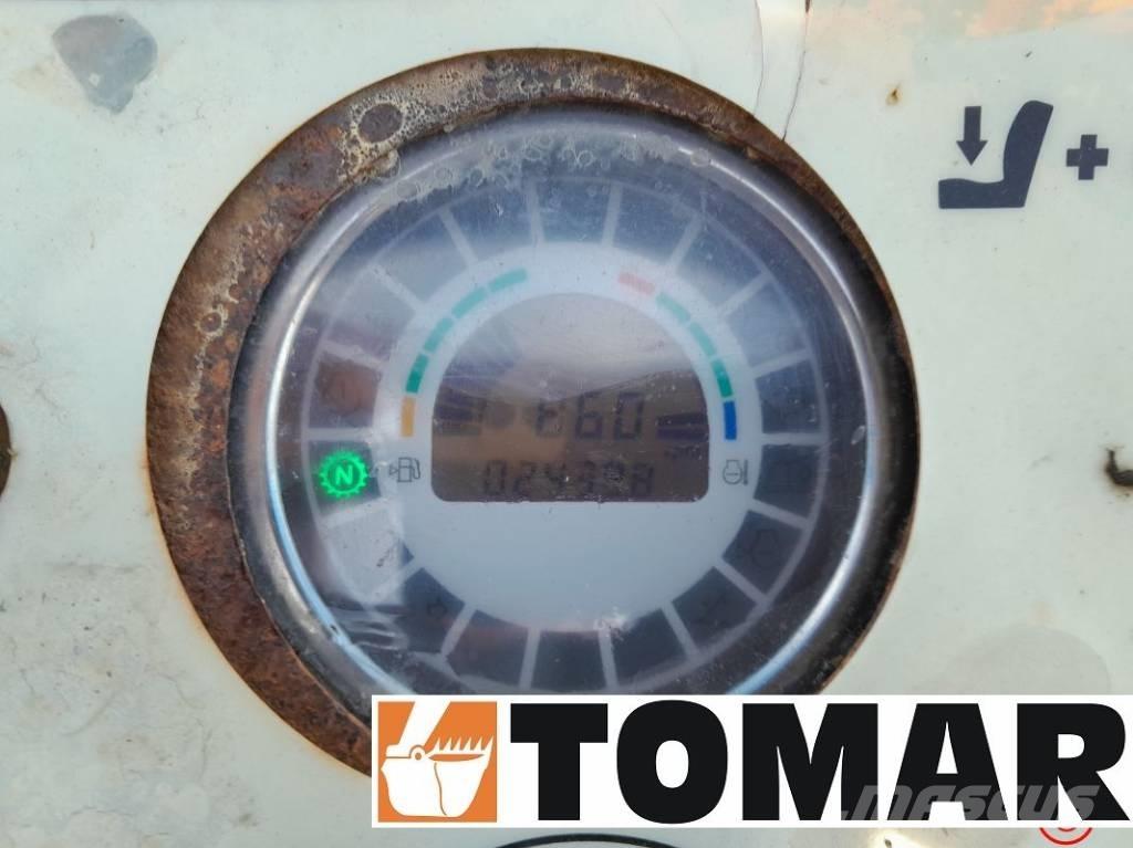 JCB 6 TST Мини-самосвалы