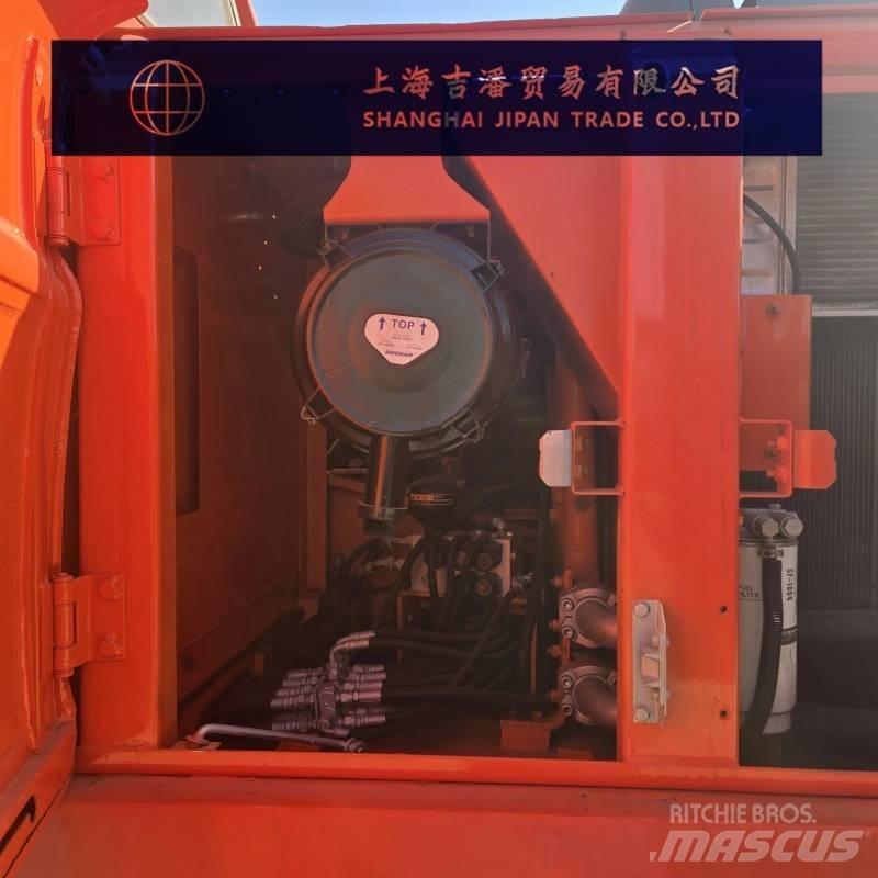 Doosan DX 225 RB Гусеничные экскаваторы