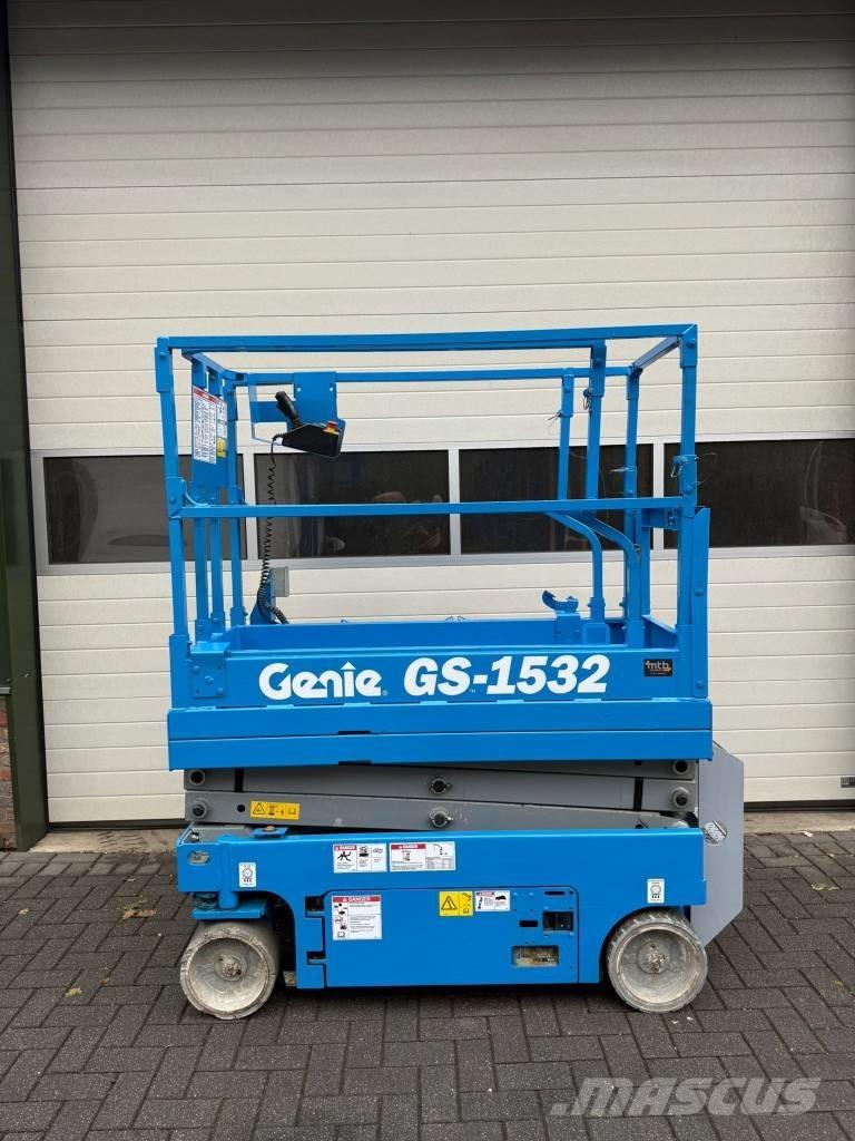 Genie GS 1532 Ножничные подъемники