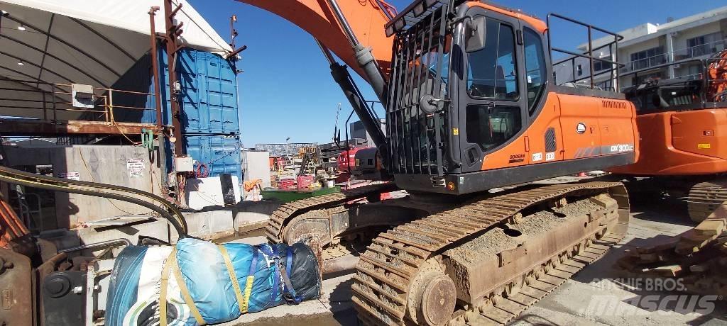 Doosan DX 300 LC Гусеничные экскаваторы