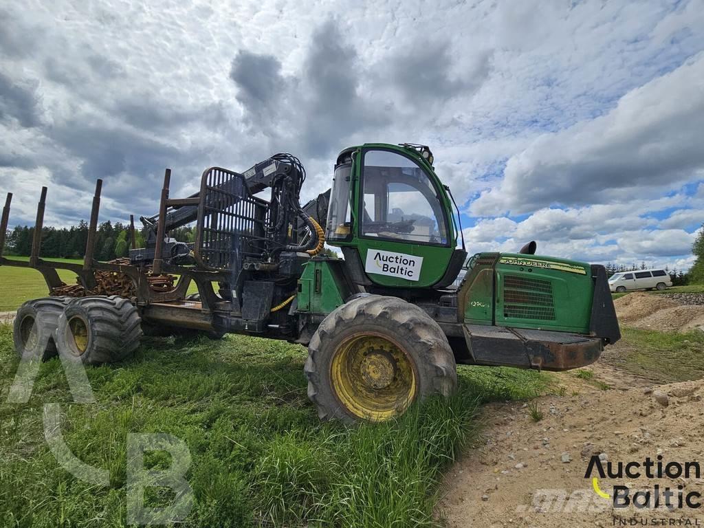 John Deere 1010 E Форвардеры