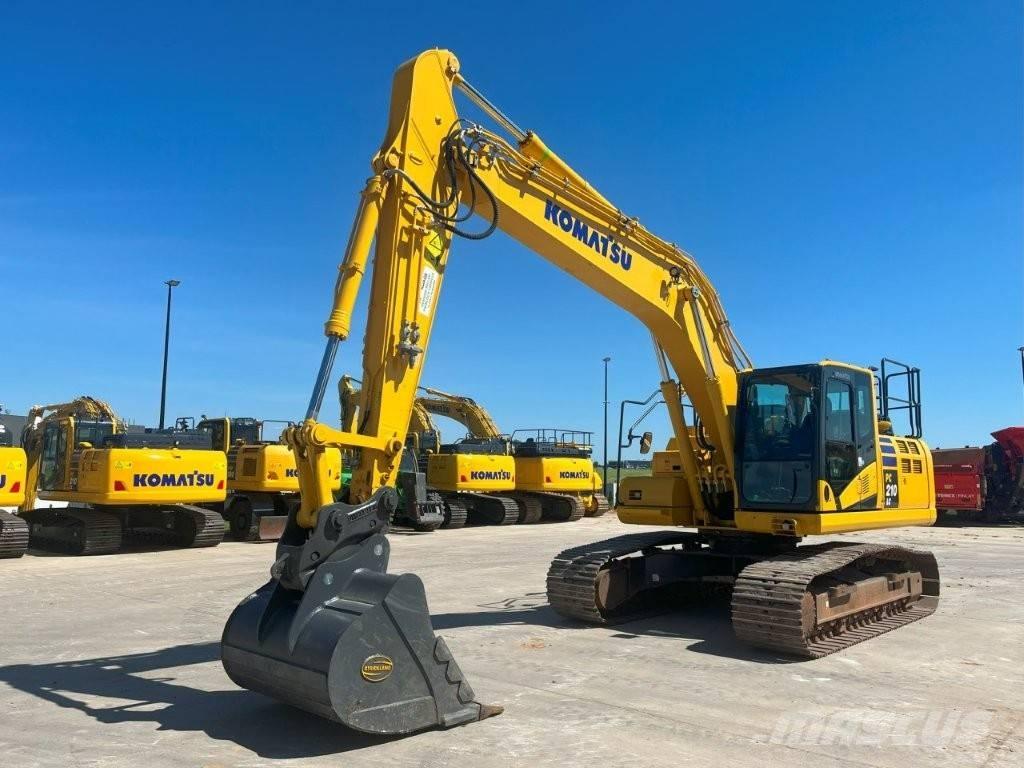 Komatsu PC 210 LC-11 Гусеничные экскаваторы